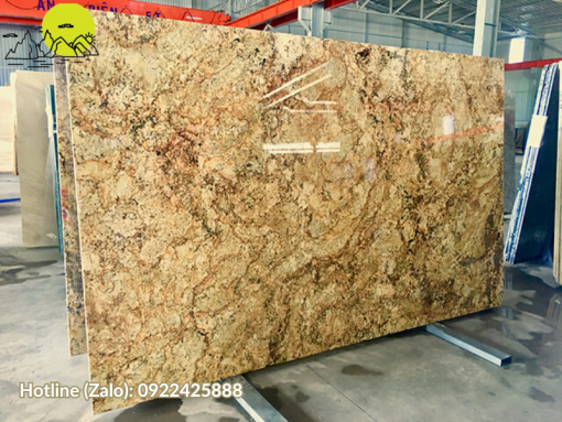 Đá ốp mộ granite màu vàng