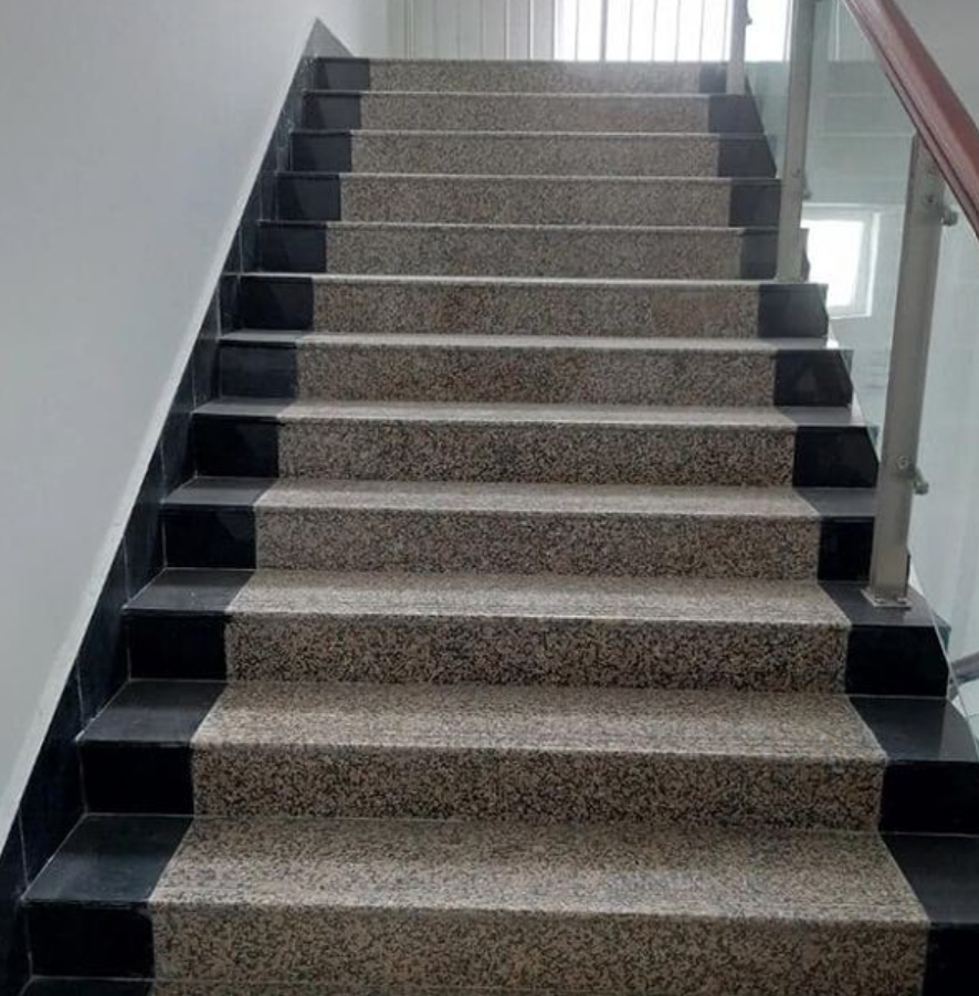 đá ốp cầu thang bậc