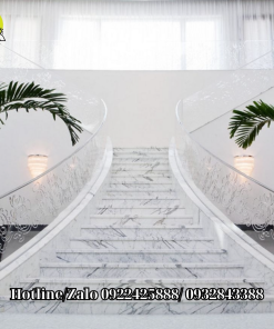đá ốp cầu thang màu trắng