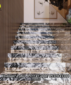 Đá ốp cầu thang Granite Black Forest