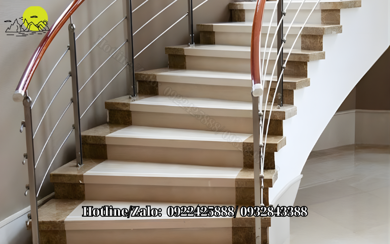 đá cầu thang