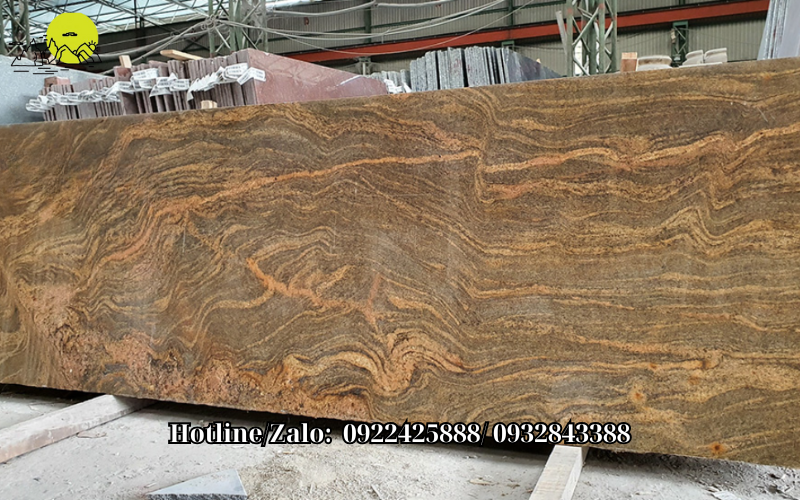 Đá Granite Canyon Gold ốp cầu thang