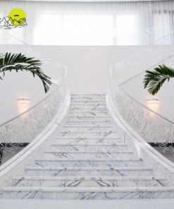 Đá cầu thang biệt thự