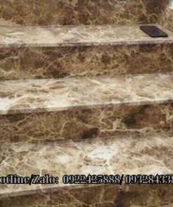 Đá cầu thang granite màu nâu nhạt