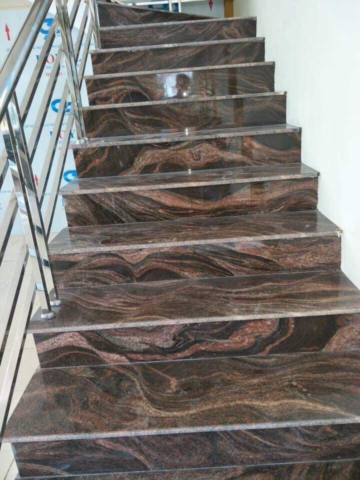 Kinh nghiệm chọn đá cầu thang bền đẹp toàn diện cho nhà ở hiện đại