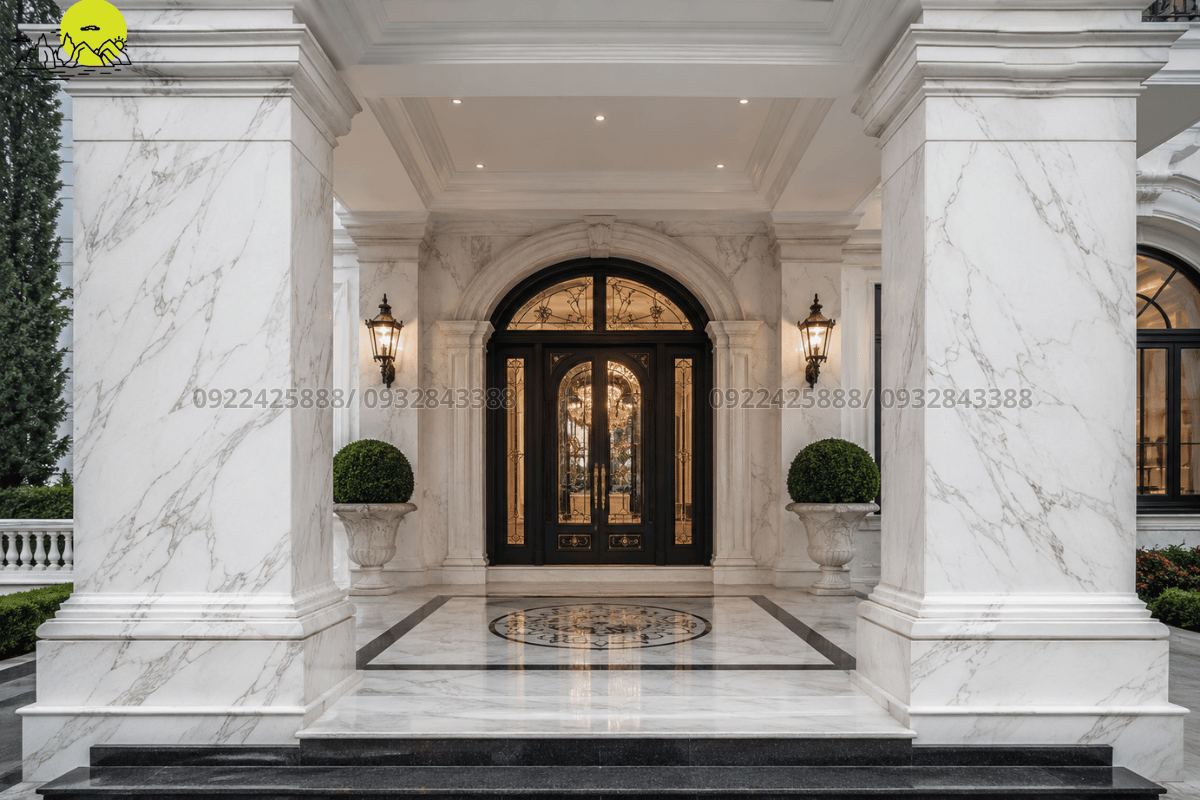 Sự kết hợp hoàn mỹ của hệ cột sảnh vuông ốp đá Marble trắng nhập khẩu quý phái